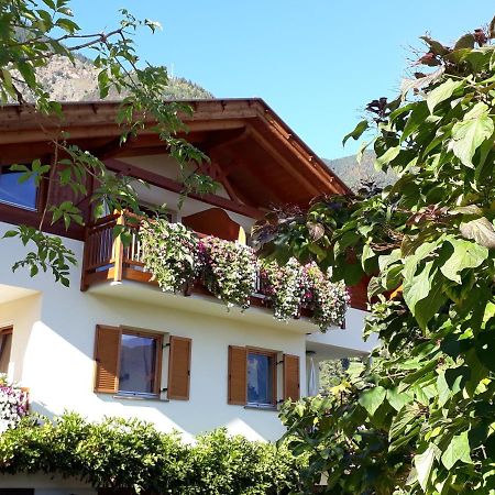 Toerggelehof Apartment Lagundo Ngoại thất bức ảnh